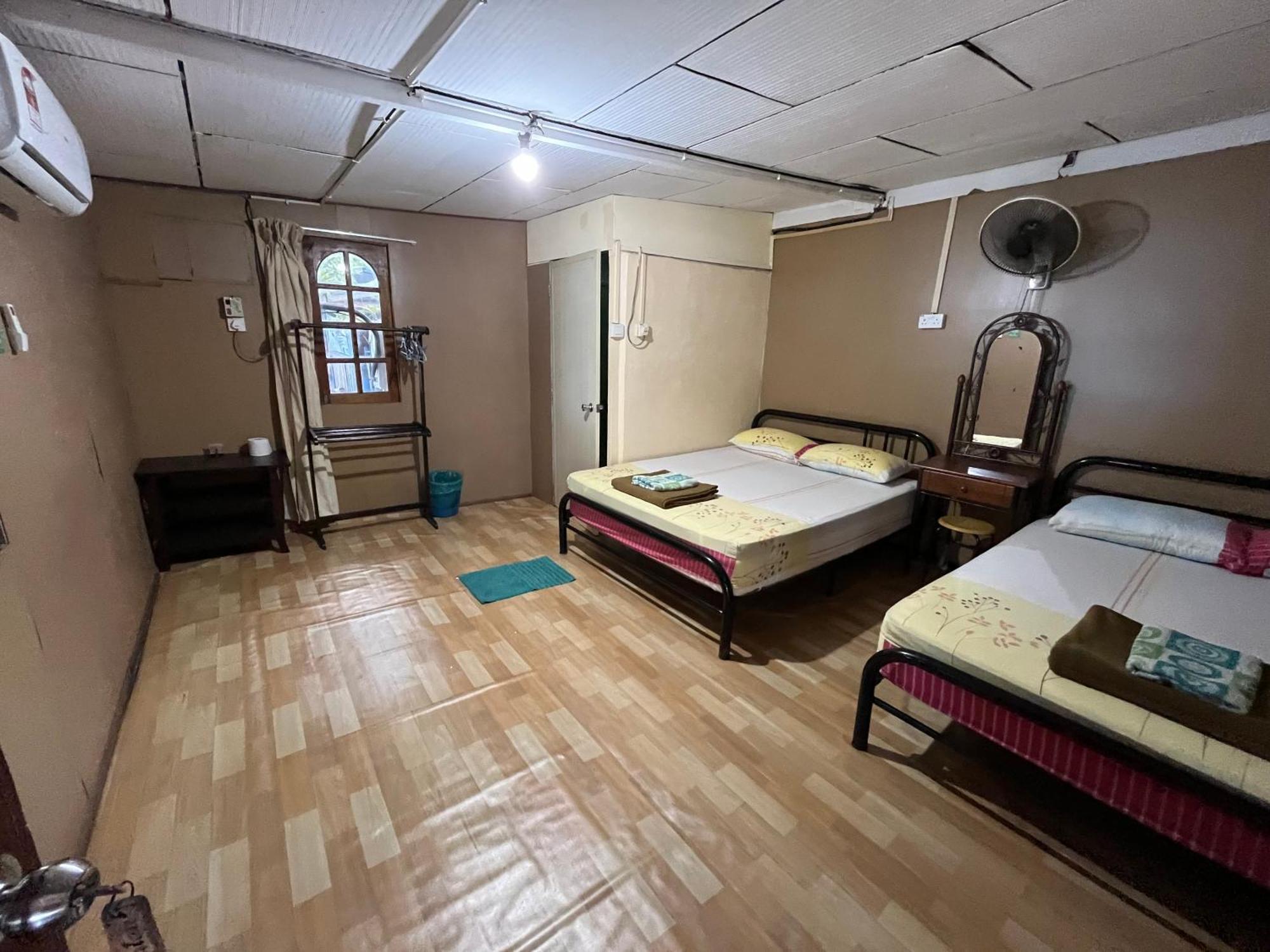 Sri Sentosa Chalet Kampong Mukut Eksteriør billede