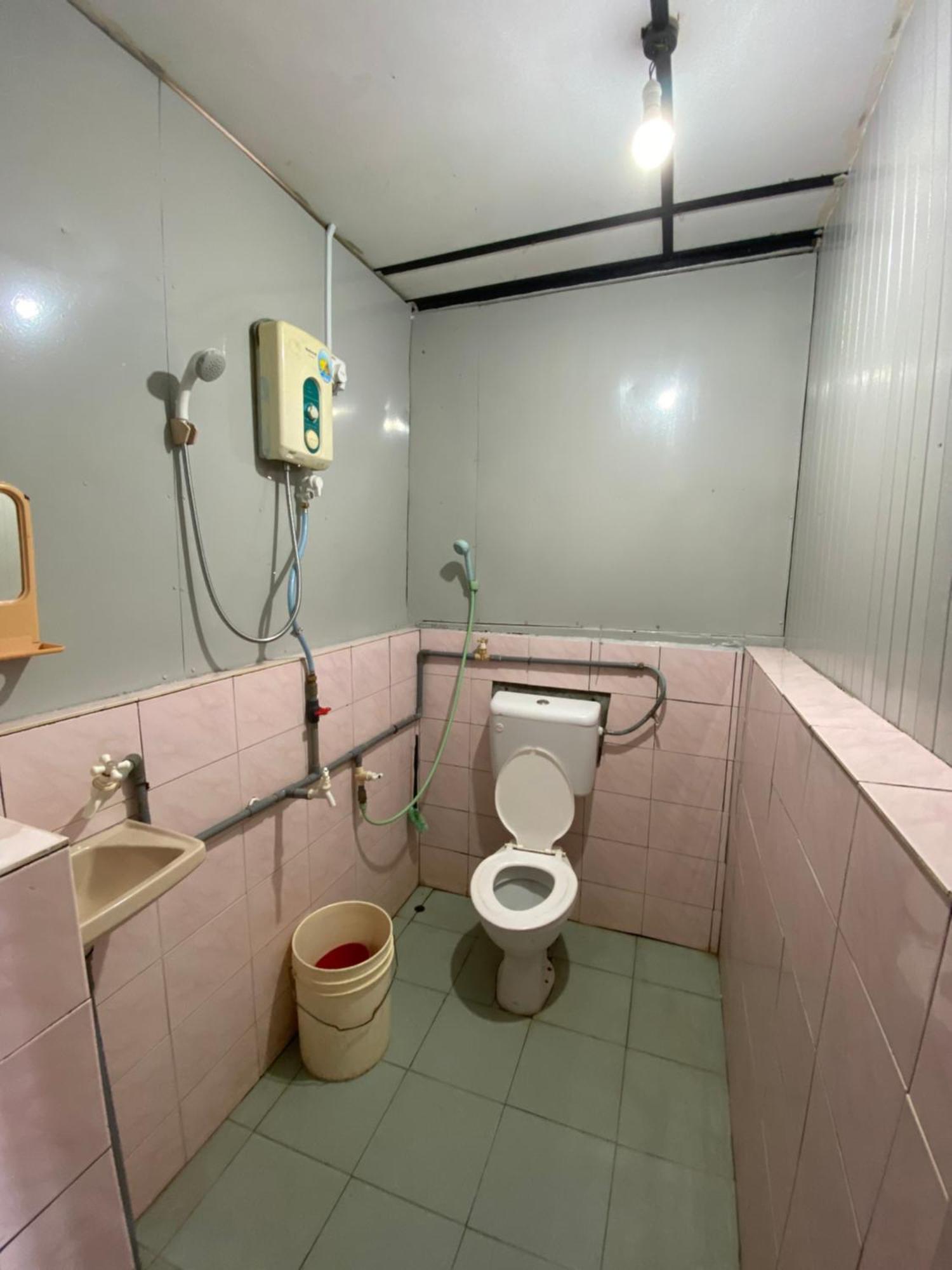 Sri Sentosa Chalet Kampong Mukut Eksteriør billede